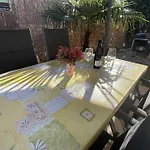 Petra With Balcony And Terrace Apartamento *